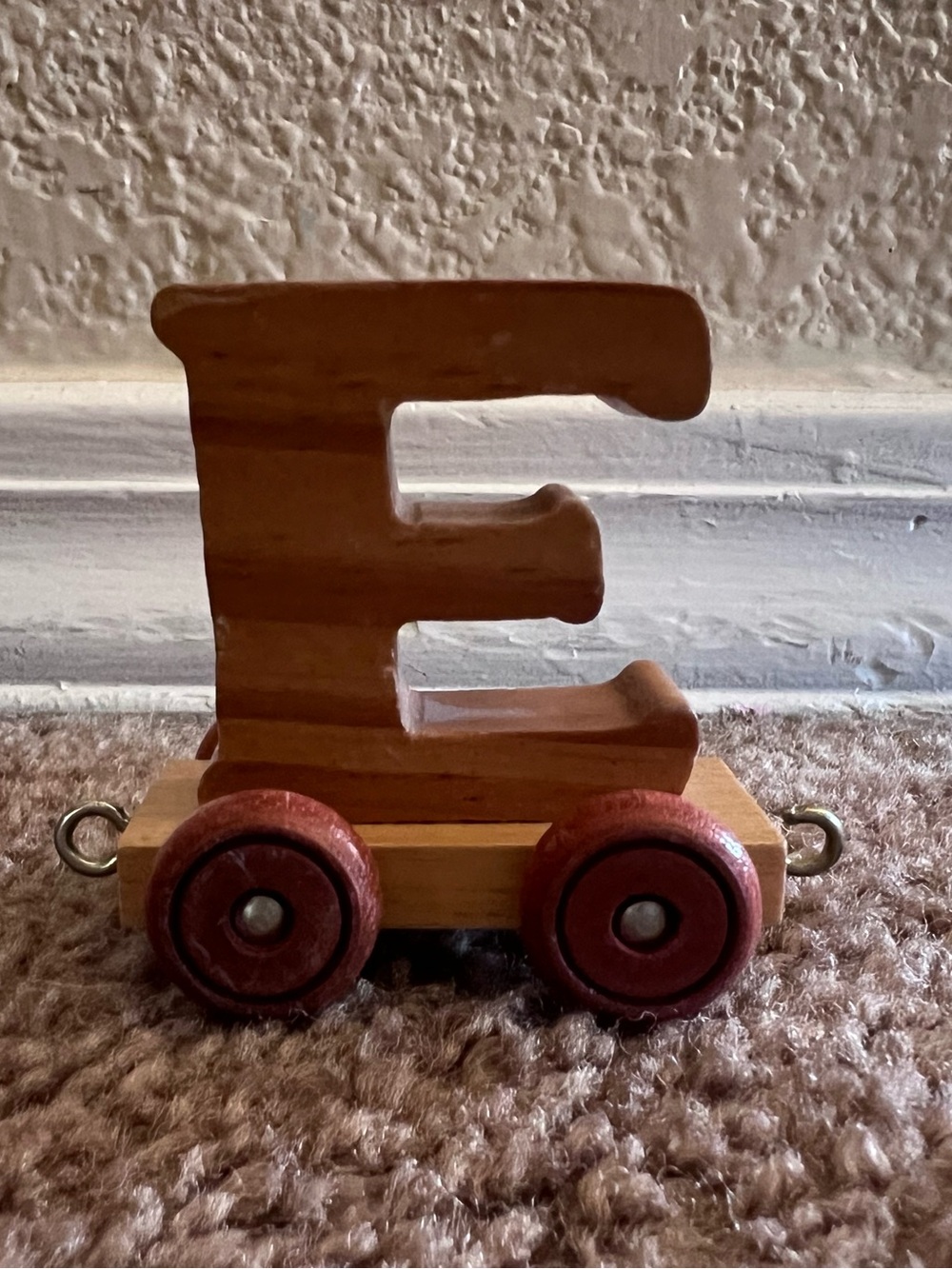 Wooden Letter E Pull Toy - Brown and Red
